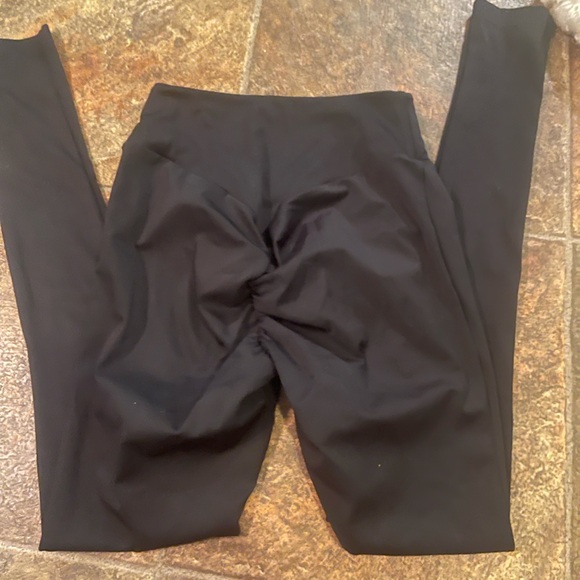 Gymshark leggings - Picture 3 of 3